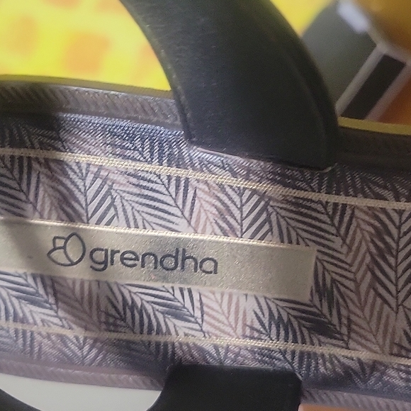 Women's sandals size 10 - Picture 5 of 5